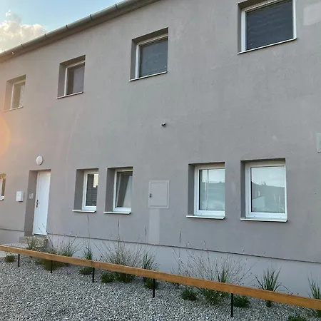 Apartman Hrusky Hrusky  Exterior photo